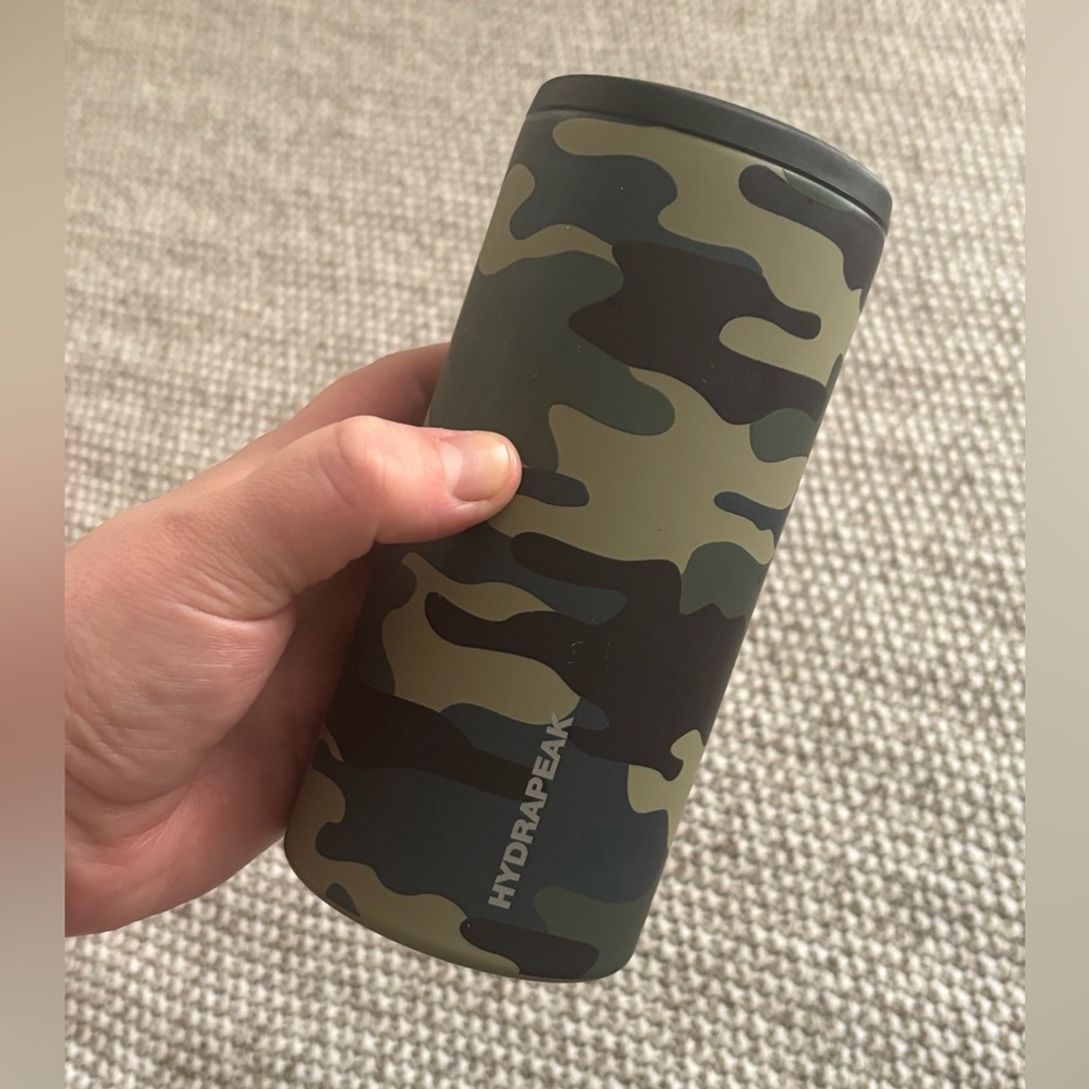 Hydrapeak Camouflage Tumbler